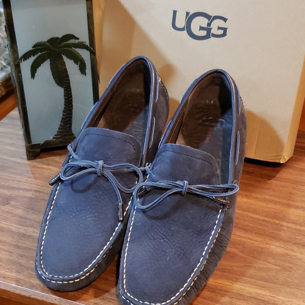 Ugg Bel-Air Navy Leather Suede Loafers